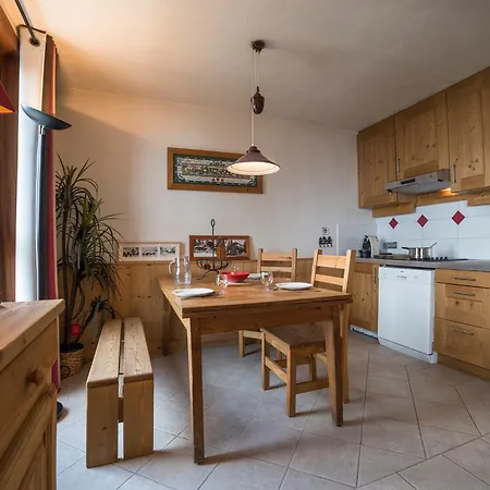 1850 : 3 Pieces, Balcon, Vue, Wifi, Garage Apartment